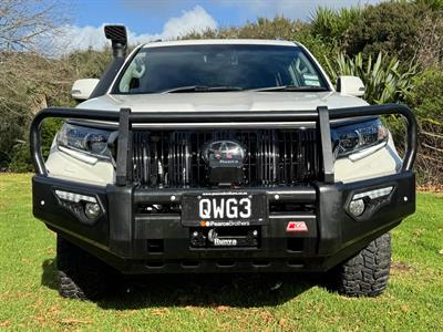 2018 Toyota Land Cruiser Prado - Thumbnail