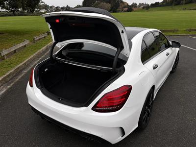 2019 Mercedes-Benz C 200 - Thumbnail