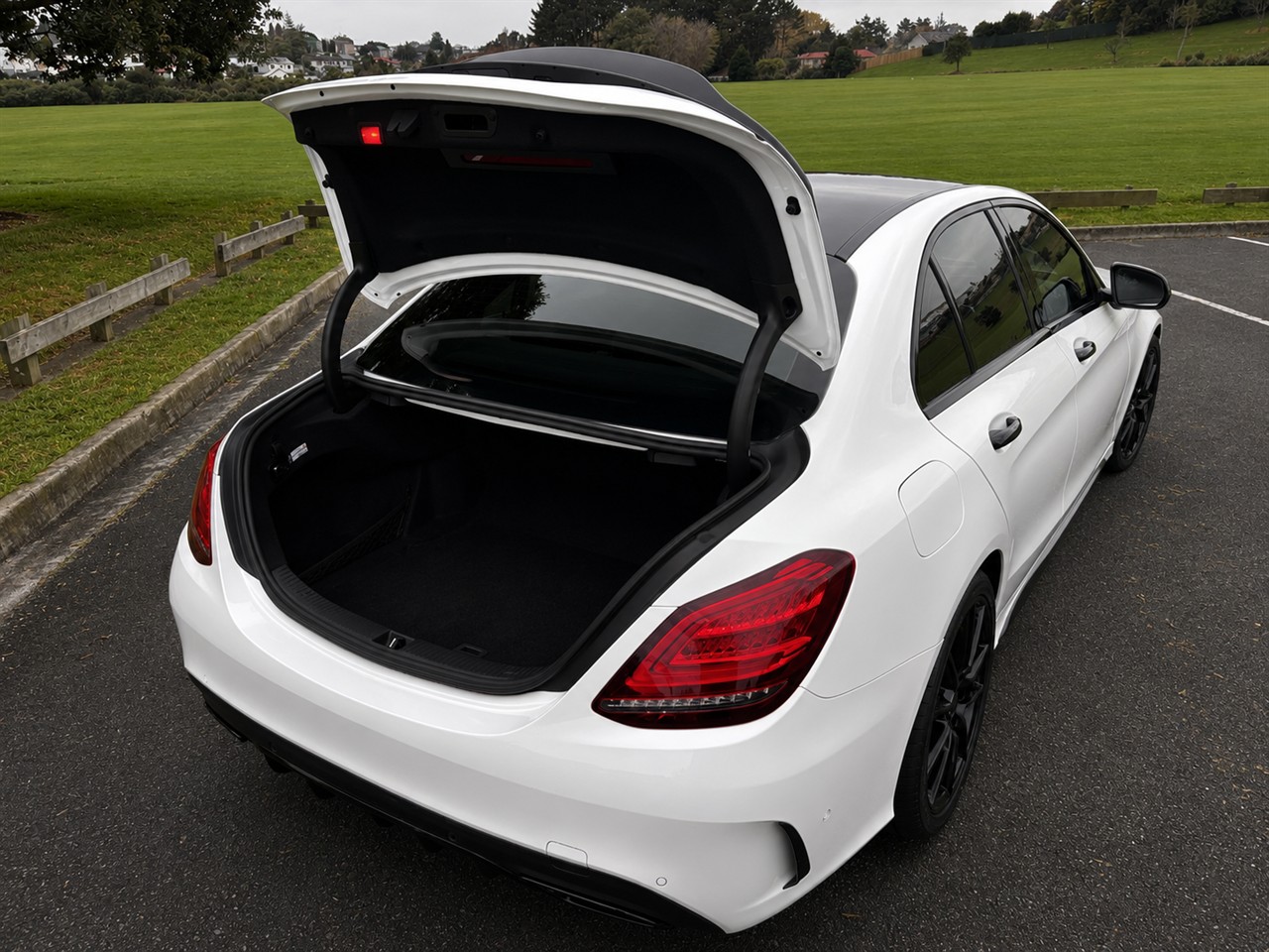 2019 Mercedes-Benz C 200