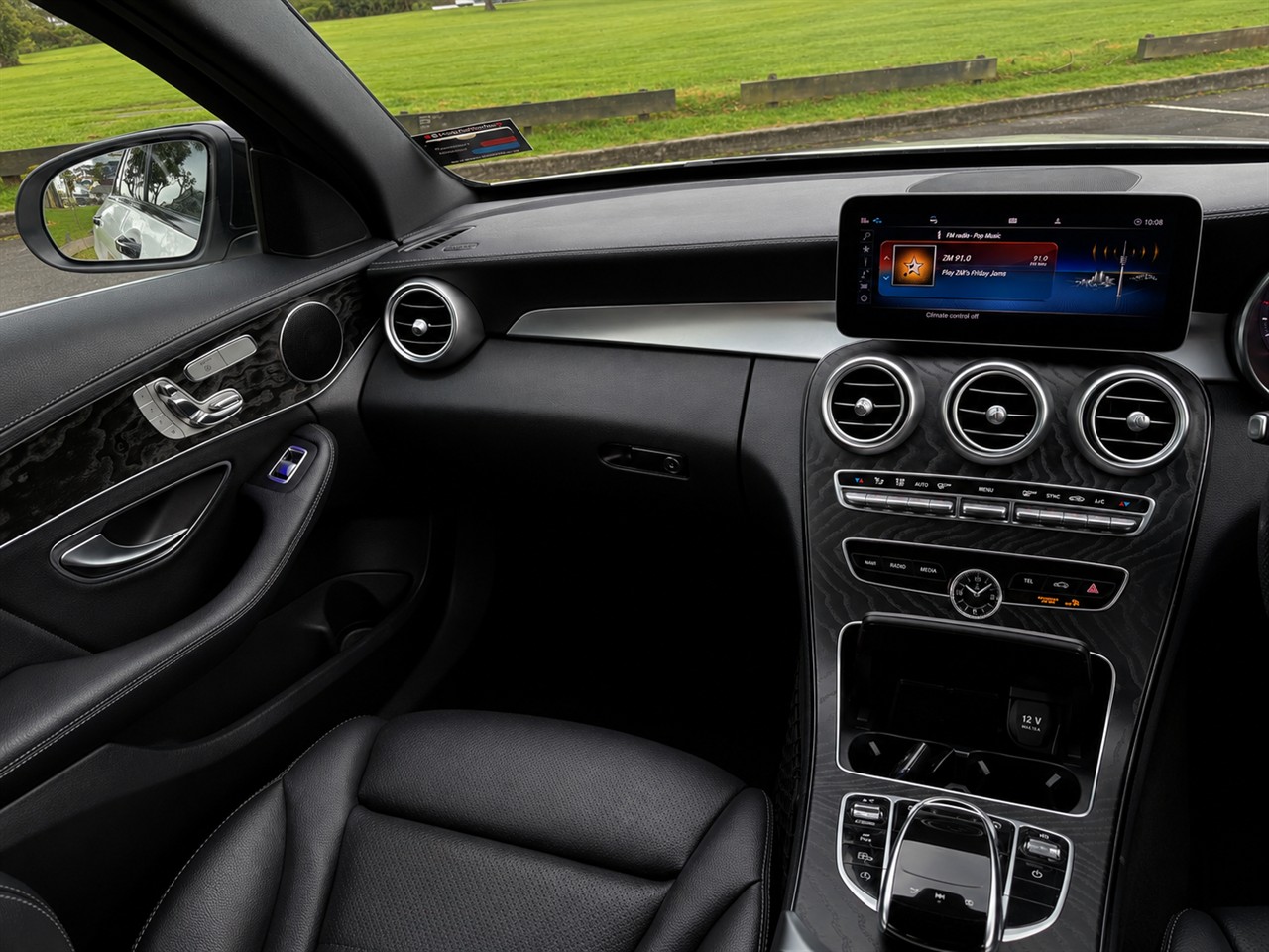 2019 Mercedes-Benz C 200