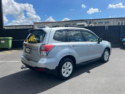 2018 Subaru FORESTER - Thumbnail