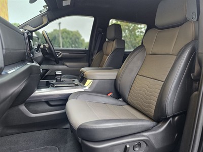 2023 Chevrolet Silverado - Thumbnail