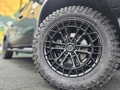 2023 Chevrolet Silverado - Thumbnail