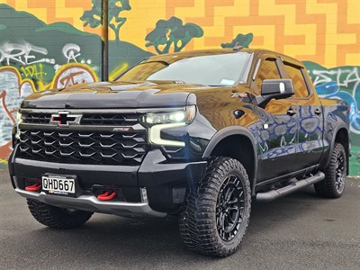 2023 Chevrolet Silverado - Thumbnail