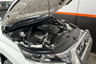 2020 Mitsubishi Triton - Thumbnail