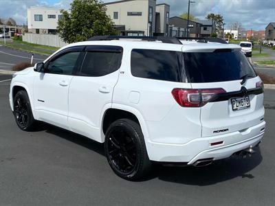 2020 Holden Acadia - Thumbnail