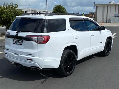 2020 Holden Acadia - Thumbnail