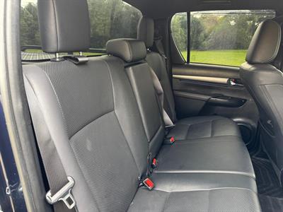 2023 Toyota Hilux - Thumbnail