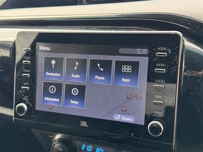 2023 Toyota Hilux - Thumbnail