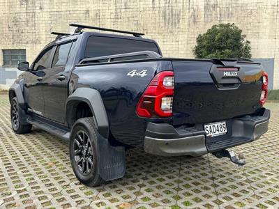 2023 Toyota Hilux - Thumbnail