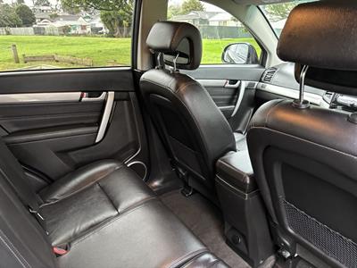 2017 Holden Captiva - Thumbnail