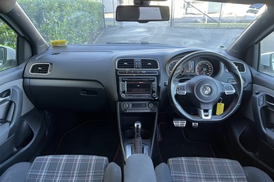 2014 Volkswagen POLO - Thumbnail