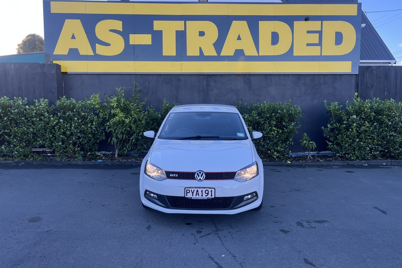 2014 Volkswagen POLO