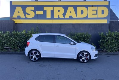 2014 Volkswagen POLO - Thumbnail