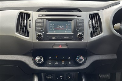 2016 Kia Sportage - Thumbnail