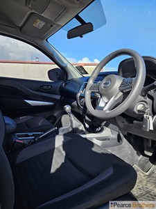 2021 Nissan Navara - Thumbnail