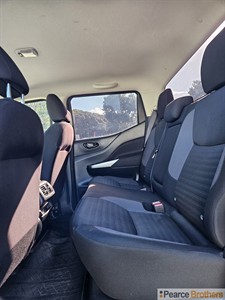 2021 Nissan Navara - Thumbnail
