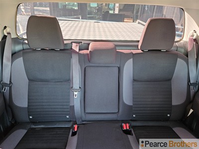 2021 Nissan Navara - Thumbnail