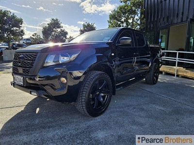 2021 Nissan Navara - Thumbnail