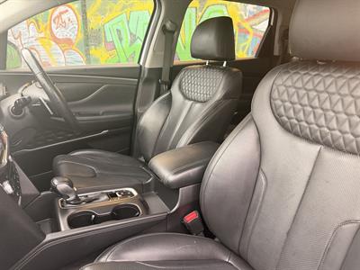 2018 Hyundai SANTA FE - Thumbnail
