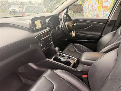 2018 Hyundai SANTA FE - Thumbnail