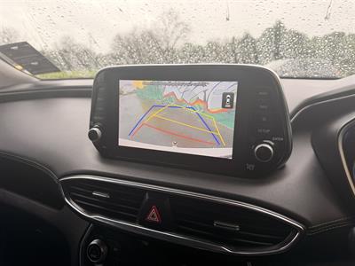 2018 Hyundai SANTA FE - Thumbnail