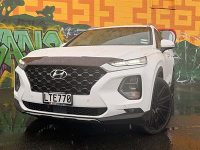 2018 Hyundai SANTA FE - Thumbnail
