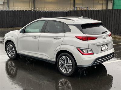 2023 Hyundai Kona - Thumbnail