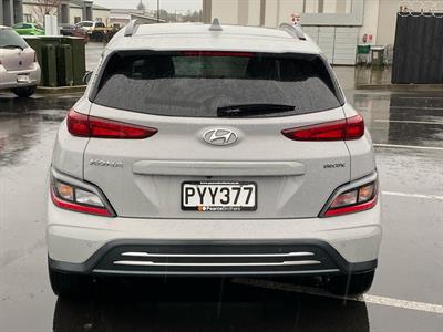 2023 Hyundai Kona - Thumbnail