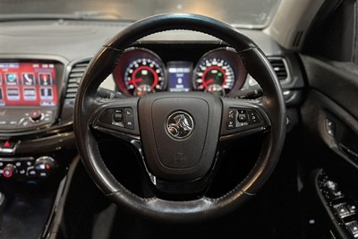 2017 Holden COMMODORE - Thumbnail