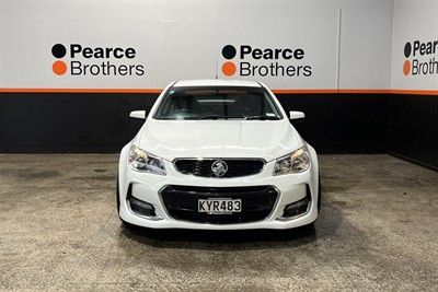 2017 Holden COMMODORE - Thumbnail