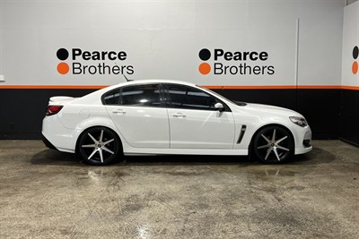 2017 Holden COMMODORE - Thumbnail