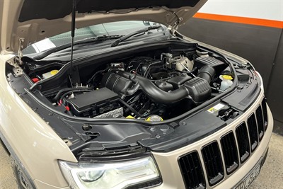 2015 Jeep Grand Cherokee - Thumbnail