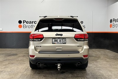 2015 Jeep Grand Cherokee - Thumbnail