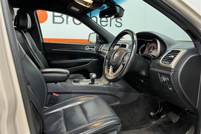 2015 Jeep Grand Cherokee - Thumbnail