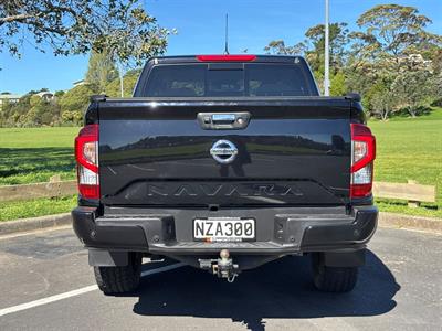 2021 Nissan Navara - Thumbnail