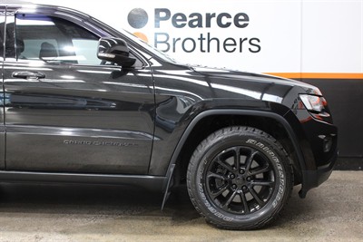 2014 Jeep Grand Cherokee - Thumbnail