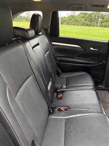 2019 Toyota Highlander - Thumbnail