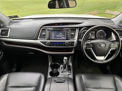 2019 Toyota Highlander - Thumbnail