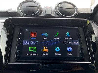 2017 Suzuki Swift - Thumbnail