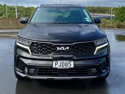 2022 Kia Sorento - Thumbnail