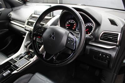 2020 Mitsubishi Eclipse Cross - Thumbnail