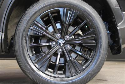 2020 Mitsubishi Eclipse Cross - Thumbnail