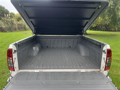 2015 Nissan Navara - Thumbnail