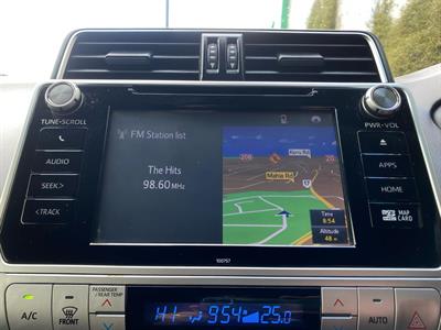 2018 Toyota Landcruiser Prado - Thumbnail