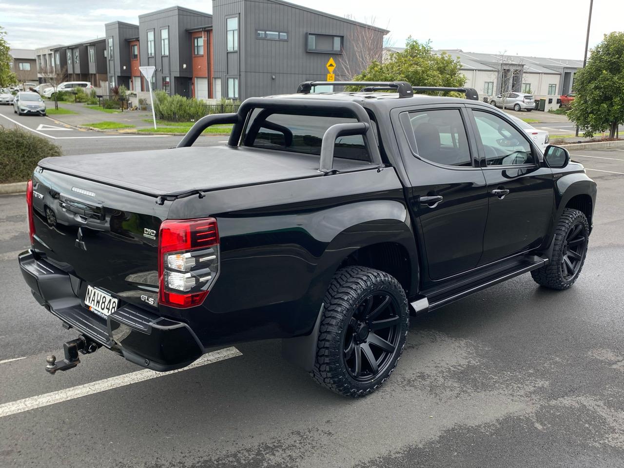 2020 Mitsubishi Triton