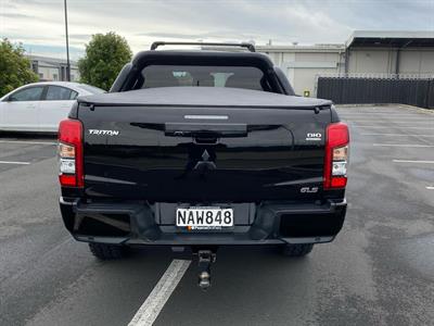 2020 Mitsubishi Triton - Thumbnail