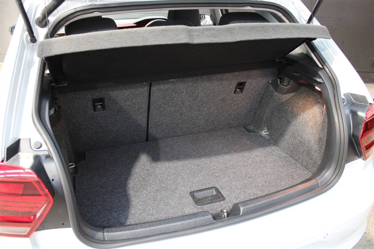 2019 Volkswagen POLO