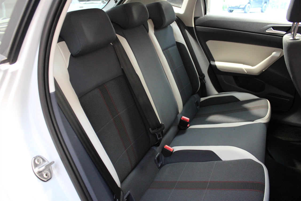 2019 Volkswagen POLO