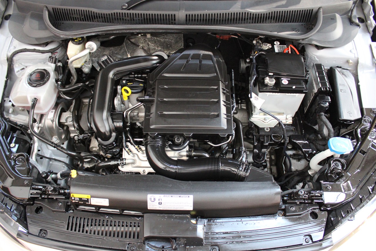 2019 Volkswagen POLO